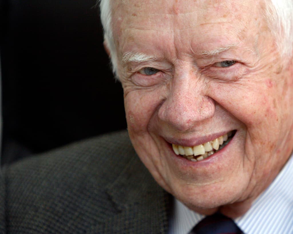 El mundo honra la vida "de servicio" de Jimmy Carter, un expresidente al que muchos veían como un "amigo"