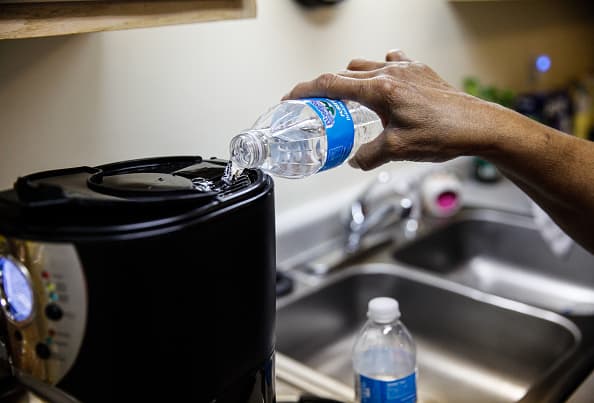 La ciudad de Arlington pide que sus residentes limiten el uso del agua para evitar una orden de hervimiento