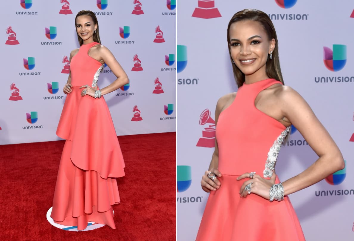 Pero el camino para
<a href="https://www.univision.com/deportes/leslie-grace-sale-victoriosa-y-se-aduena-del-papel-de-batgirl-fotos">interpretar a Batichica</a> no ha sido fácil.
<b>Ve el video para conocer más sobre su historia.</b>