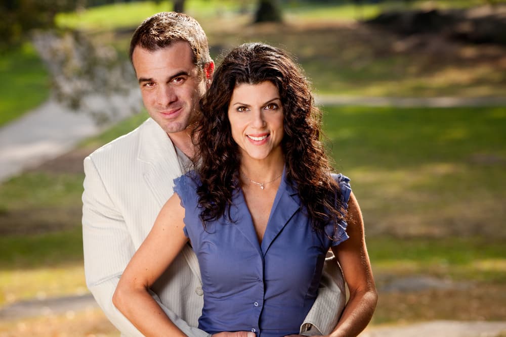 Capricornio, por el contrario, es más disciplinado y serio, se preocupa por lo que a Géminis no le causa ninguna inquietud y no entiende bien esa actitud que califica de inmadurez o irresponsabilidad.