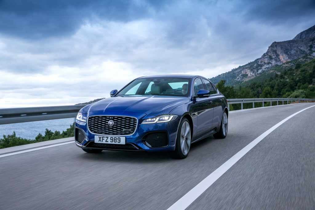 Prueba: Jaguar XF R-Dynamic SE 2022, lujo con un toque de deportividad