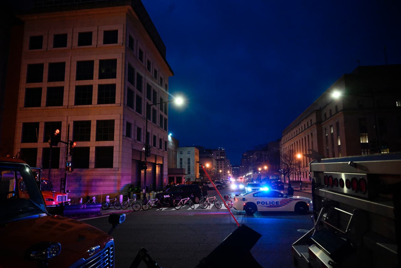 Apuñalaron a dos adolescentes en el sureste de DC: no hay detenidos