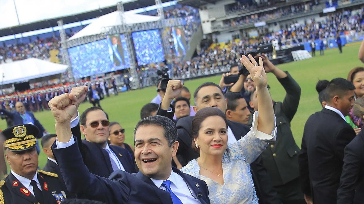 Juan Orlando Hernández was sworn in as president on Saturday for a second term. Seen here with First Lady Ana García at the National ceremony in Tegucigalpa.