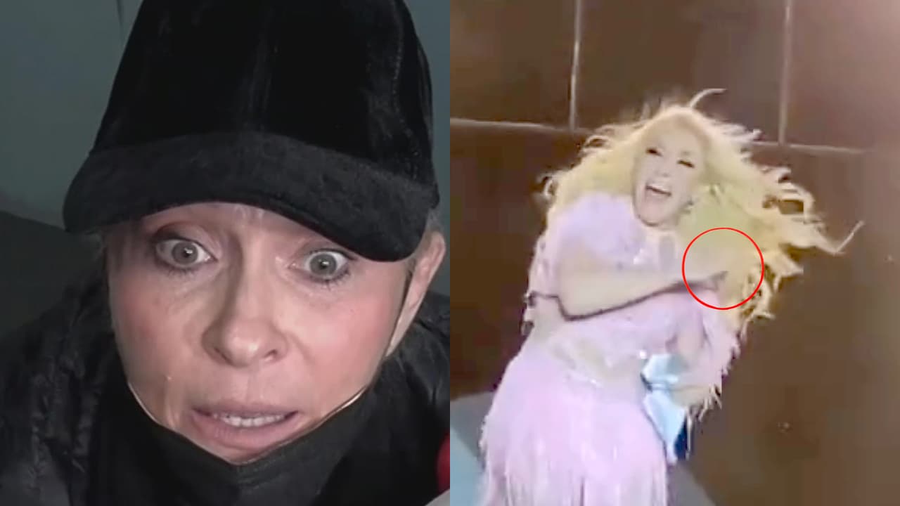 Yuri tiene claro de dónde salió la enorme cucaracha que le caminó por el cuello en pleno concierto