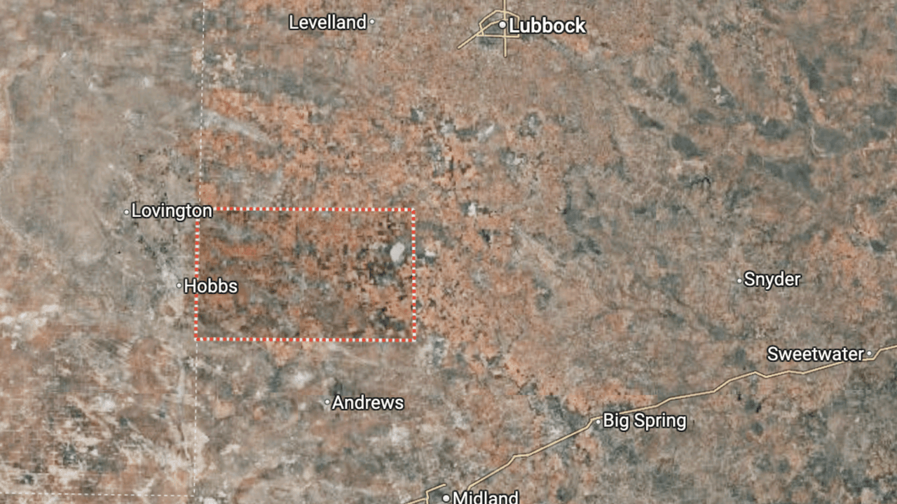 En el oeste de Texas, en el condado de Gaines, se ha reportado un brote de sarampión, una enfermedad que se eliminó en Estados Unidos en 2000, de acuerdo con los Centros para el Control y la Prevención de Enfermedades (CDC).
<br>
<br>Pero hasta el 14 de febrero,
<b>el Departamento Estatal de Servicios de Salud de Texas ha reportado 24 casos desde que comenzaron los síntomas en las últimas dos semanas.</b> Todos estos casos son entre personas no vacunadas, dice Texas.
<br>
<br>De los 24 casos, 22 son de niños y 2 son de adultos.