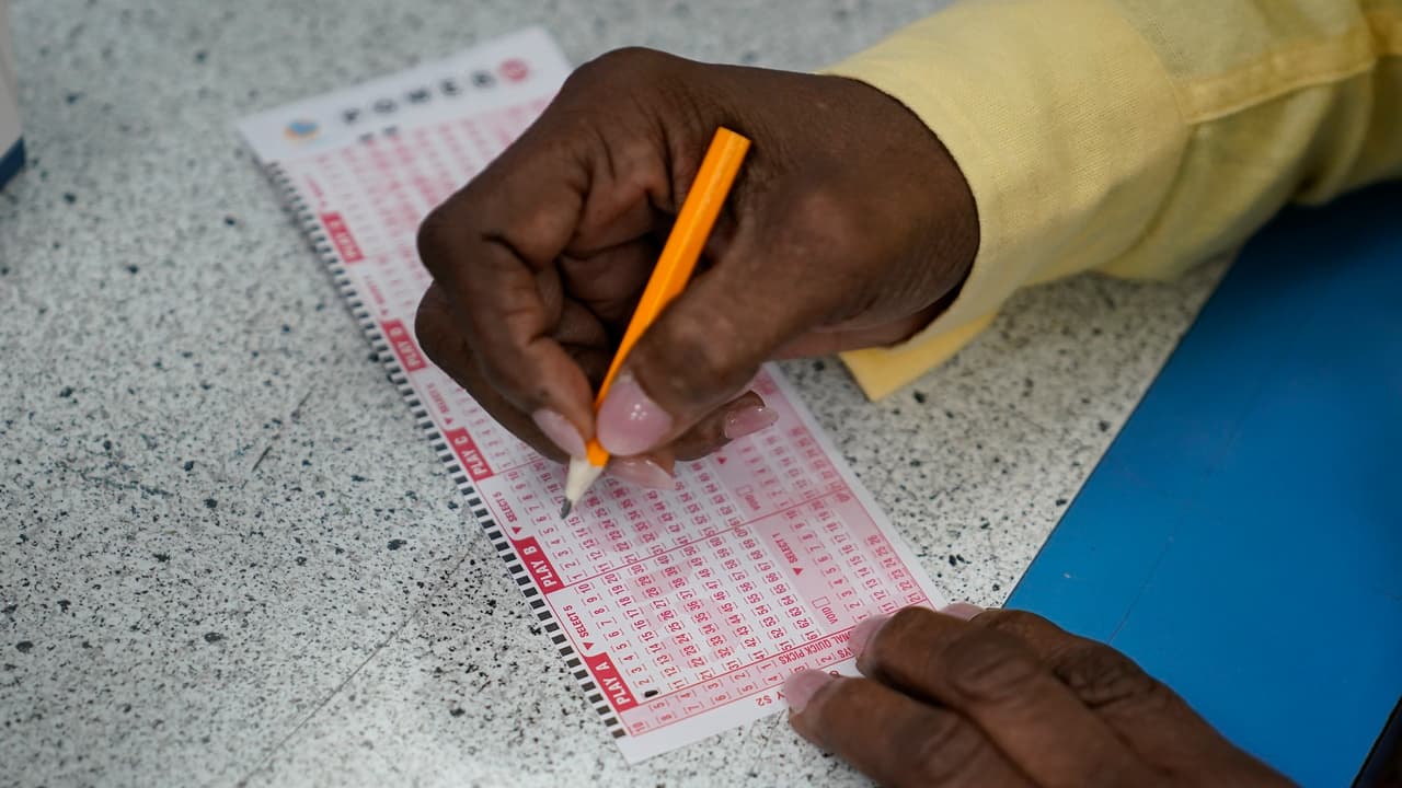 Boleto de Powerball ganador de $1.4 millones es vendido en Sacramento: Todos los detalles