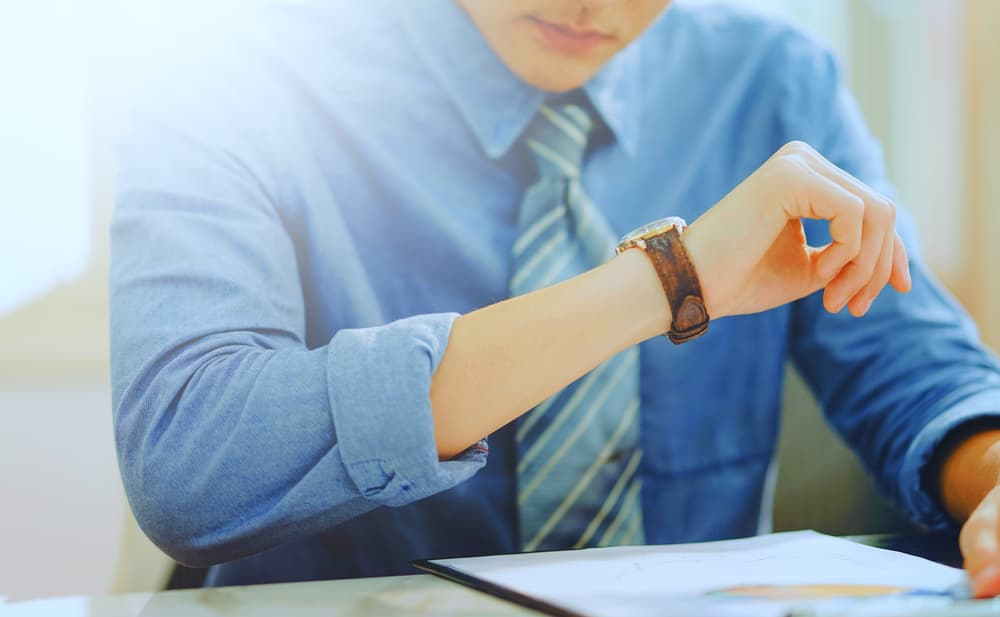 Los números
<b>cuatro</b> tienden a ser muy serios, disciplinados, trabajadores, organizados, puntuales, algo intransigentes y rígidos, pero muy confiables.