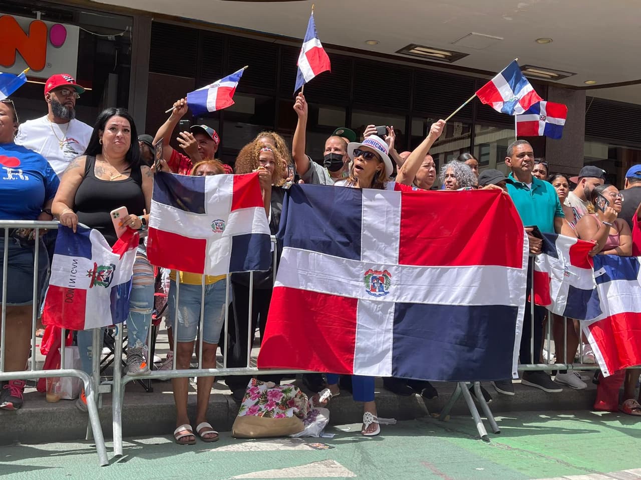 Los neoyorquinos llenaron las calles durante el Desfile Dominicano del 2022.