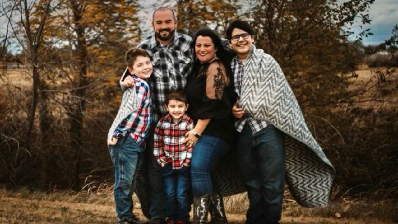 La familia festejaba el cumpleaños número 13 de su hijo mayor en uno de sus lugares favoritos, la playa de Surfside localizada el condado de Brazoria cerca de la ciudad de Freeport.
