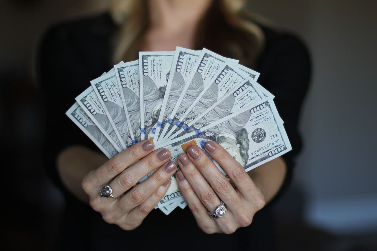 El
<a href="https://www.traviscountytx.gov/images/health_human_services/Docs/fss-spn.pdf" target="_blank">Programa de Asistencia de Alquiler de Emergencia (ERAP)</a> del condado de Travis ayudará a los residentes elegibles que luchan por cubrir los gastos de alquiler actuales o pasados.