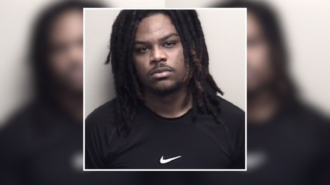 Joven de 20 años enfrenta cargo de asesinato con posibilidad de pena capital por mortal tiroteo en Houston