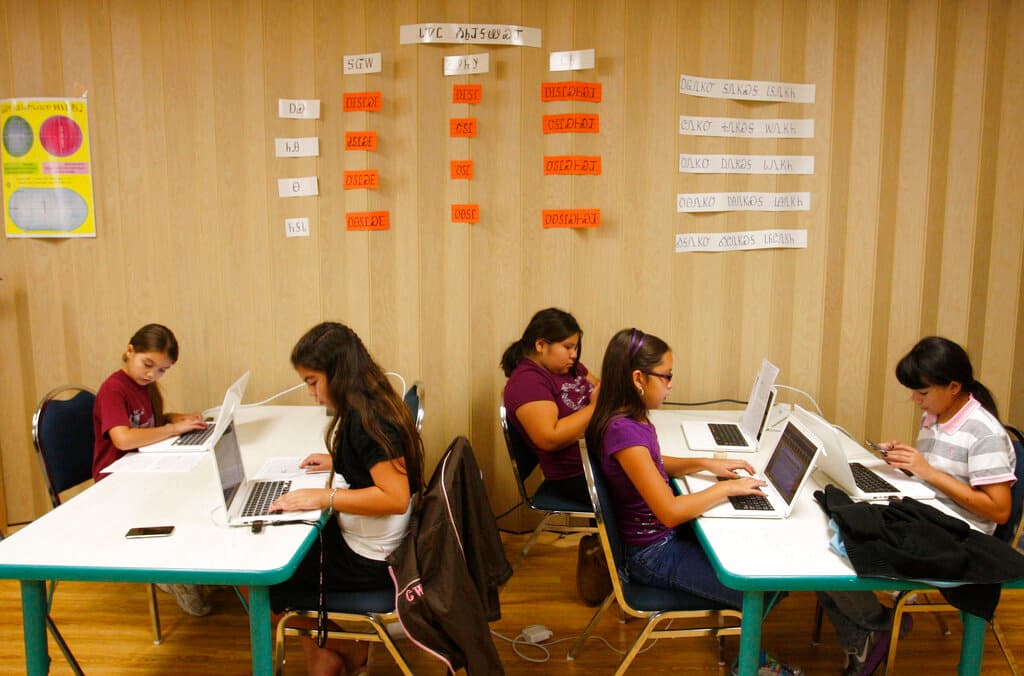 Brasil ordena a Discord suspender los directos tras el suicidio de una adolescente de 13 años