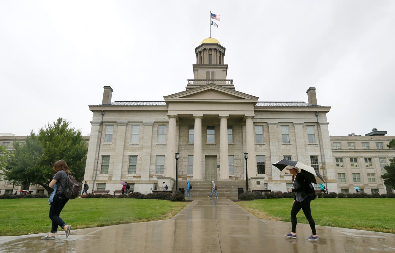 Tiroteo en la Universidad de Iowa deja al menos tres alumnos heridos durante los disturbios