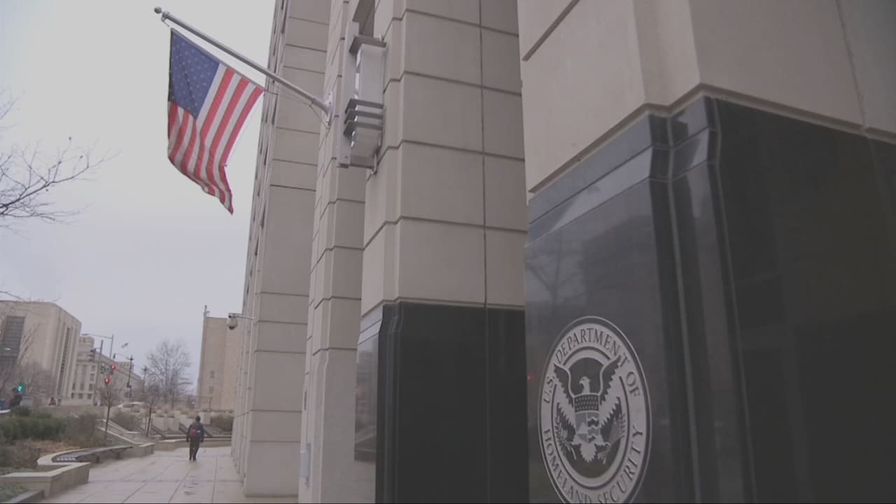 ¿Qué implica el fin del parole de reunificación familiar para países de Latinoamérica? Abogado explica