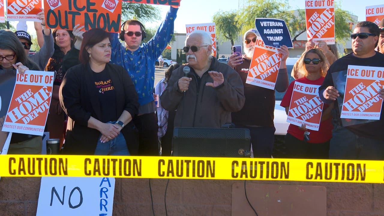 Salvador Reza, reconocido activista por los derechos de los migrantes, pide a la comunidad
<b>estar alerta y conocer sus derechos</b>.