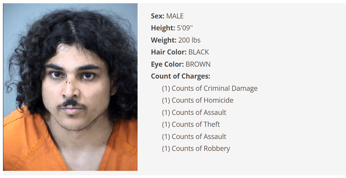 Según récords de tarjetas de crédito y testigos, el sospechoso
<b> voló de Nueva York a Arizona el lunes 12 de febrero.</b>
<br>
<br>Donde
<b>el sábado 17 apuñaló a una mujer en Pohenix para robarle su auto</b>, según un reporte policial.
<br>