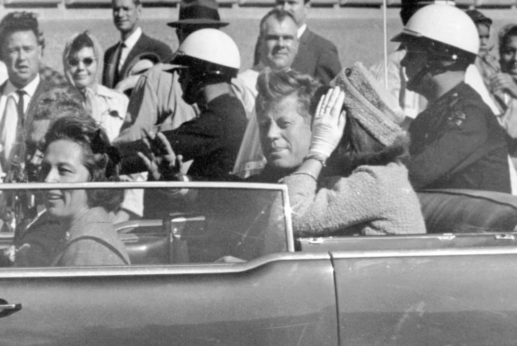 El sorprendente hallazgo de 2,400 nuevos registros sobre el asesinato de John F. Kennedy que el FBI no sabía que existían