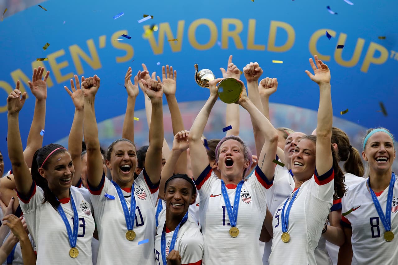 Hombres y mujeres ganarán lo mismo: el fútbol de EEUU llega a histórico acuerdo para sus selecciones