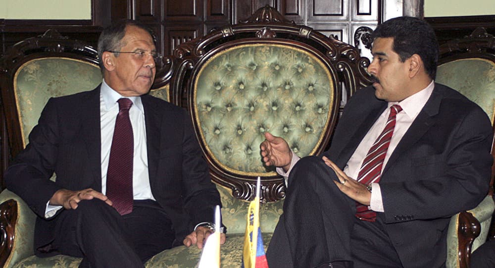 Russian Foreign Minister Sergei Lavrov visited Venezuela in February 2019 and criticized the US sanctions. In the photo (left) with Nicolás Maduro.