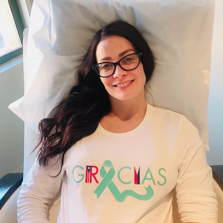 Apenas en febrero pasado fue su última cita en una clínica de Los Ángeles para realizar la
<b><a href="https://www.univision.com/famosos/dayanara-torres-termino-su-tratamiento-contra-el-cancer-asi-fue-su-duro-camino-desde-que-la-diagnosticaron-fotos" target="_blank">última fase del tratamiento.</a></b>
<a href="https://www.univision.com/famosos/dayanara-torres-termino-su-tratamiento-contra-el-cancer-asi-fue-su-duro-camino-desde-que-la-diagnosticaron-fotos" target="_blank"> </a>
<br>
