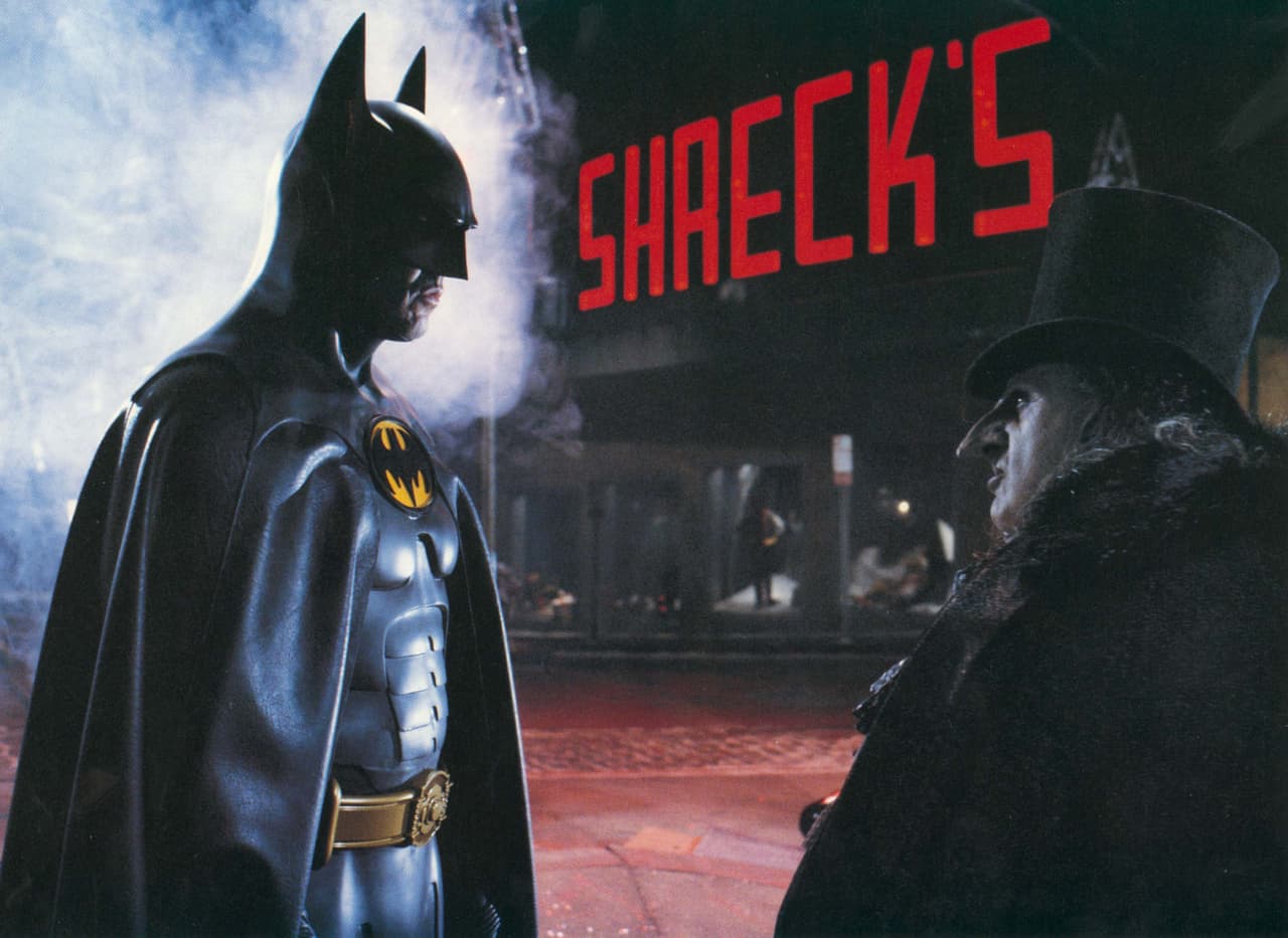 Michael Keaton y Danny DeVito en la película de 1992 del director Tim Burton.