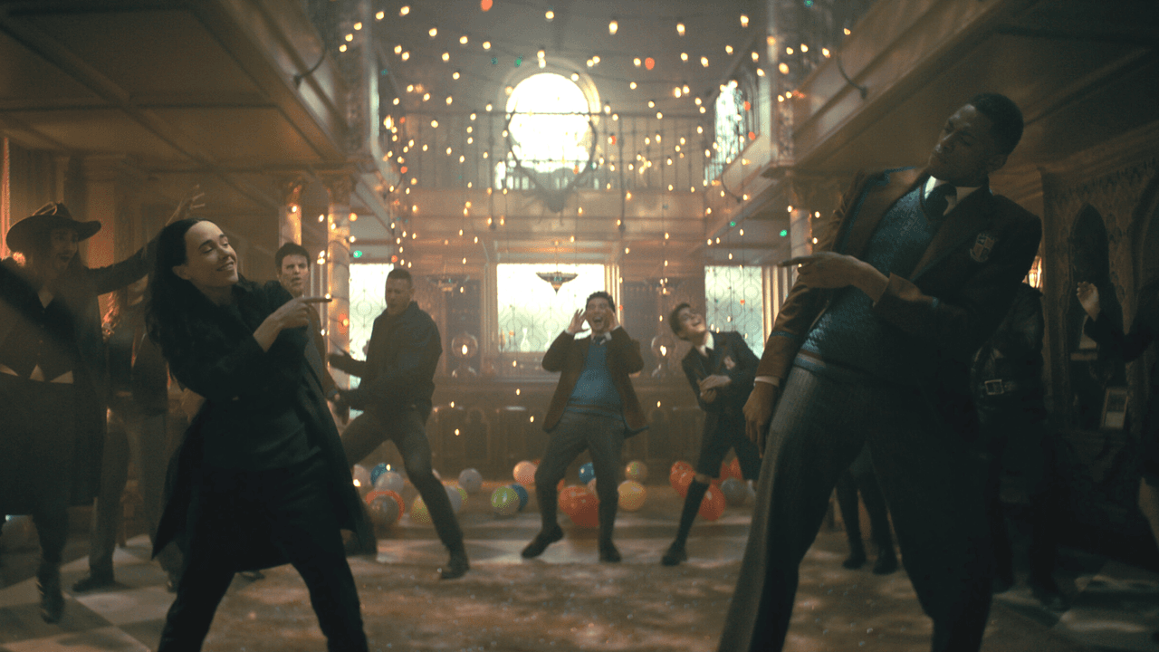 'The Umbrella Academy 3': así fue grabar la escena de baile para el elenco (algunos sufrieron)