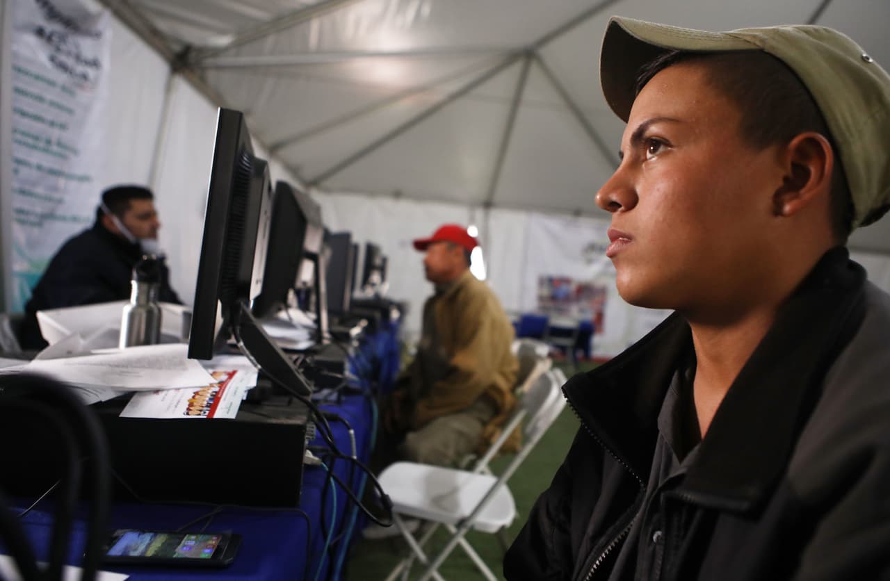 “Todo será un caos con el tiempo”: la reacción en Tijuana al acuerdo para que los migrantes esperen en México respuesta a asilo