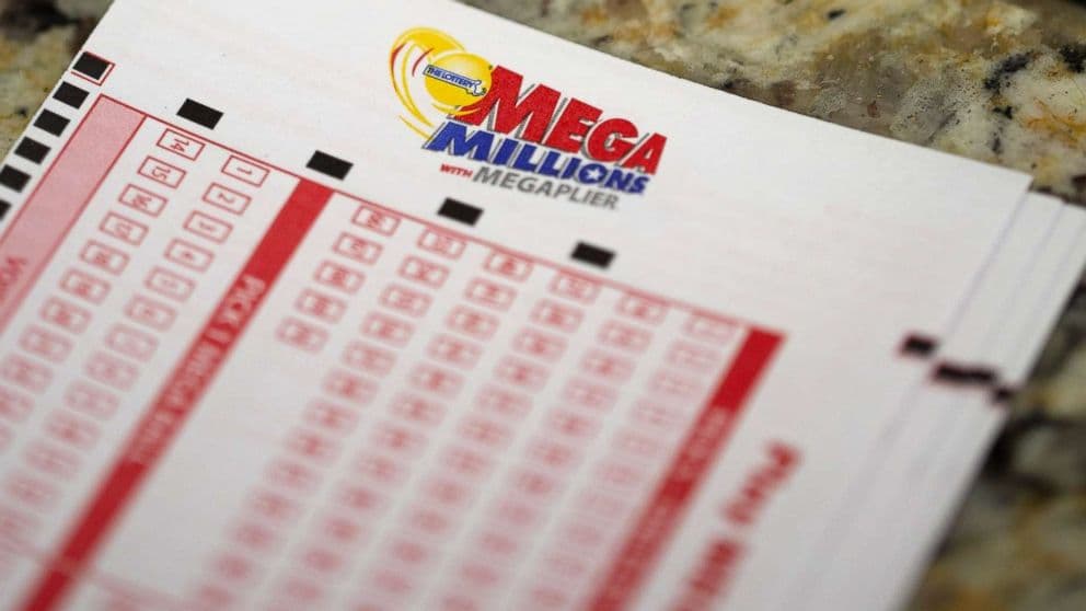 Un nuevo millonario está en Bakersfield, luego de ganar la lotería Mega Millions