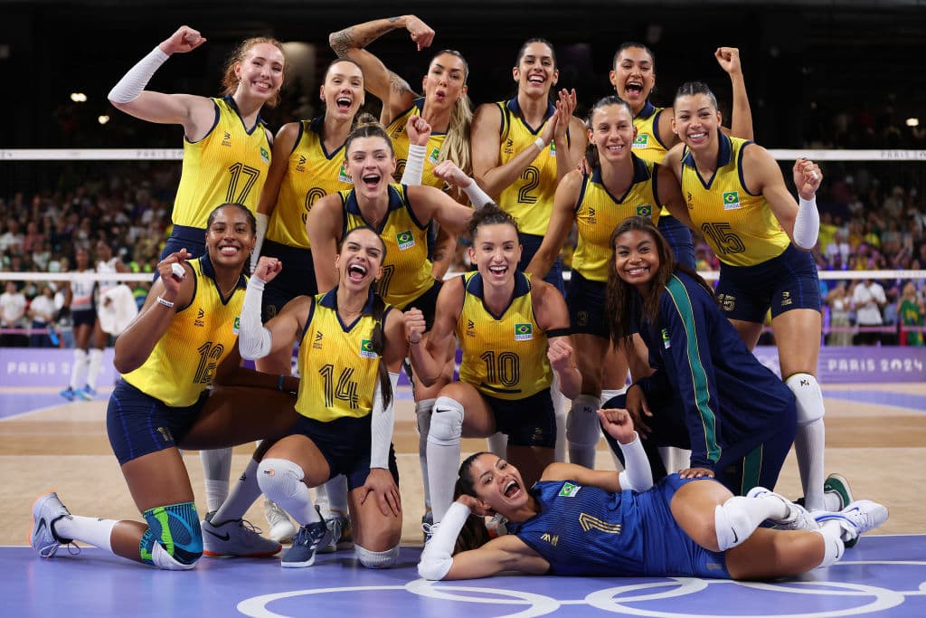 Brasil vence a Domincana y vuela hacia semifinales de voleibol