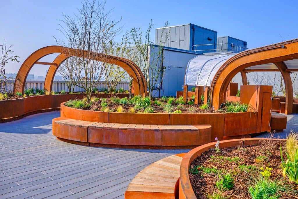 Un hospital creo el área de cuidados intensivos al aire libre