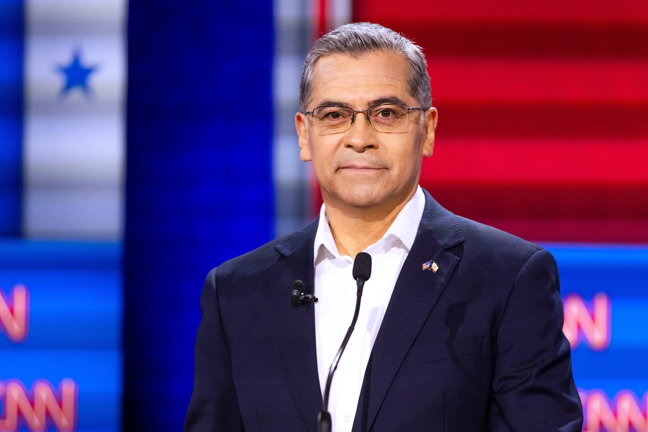 ¿Quién es Xavier Becerra, el candidato demócrata hijo de inmigrantes mexicanos que busca gobernar California?