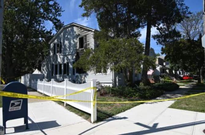 En medio de disputa por custodia, madre es acusada de asesinar a sus hijos en Massachusetts