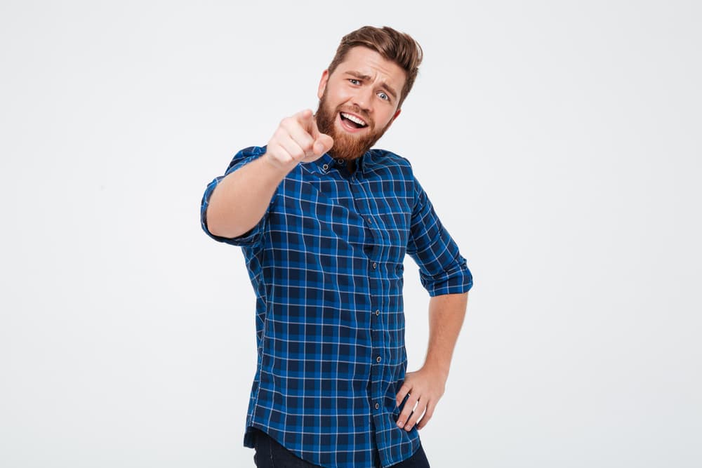 <b>El Mono en el Mes de la Oveja (Los nacidos en 1932, 1944, 1956, 1968, 1980, 1992, 2004, 2016)</b>
<br>
<br>No dejes que una actitud impaciente de tu parte te ponga en una situación difícil frente a un amigo o una pareja. Actúa siguiendo tus impulsos naturales, pero al mismo tiempo, poniendo un toque de sensibilidad y discreción en tus palabras para no decir nada que pueda comprometerte.