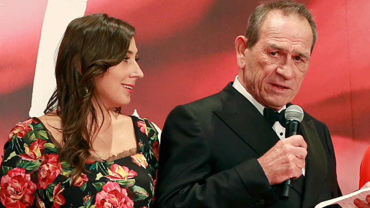 Muerte de hija de Tommy Lee Jones: supuesto testigo del hotel hace fuerte revelación sobre sustancias