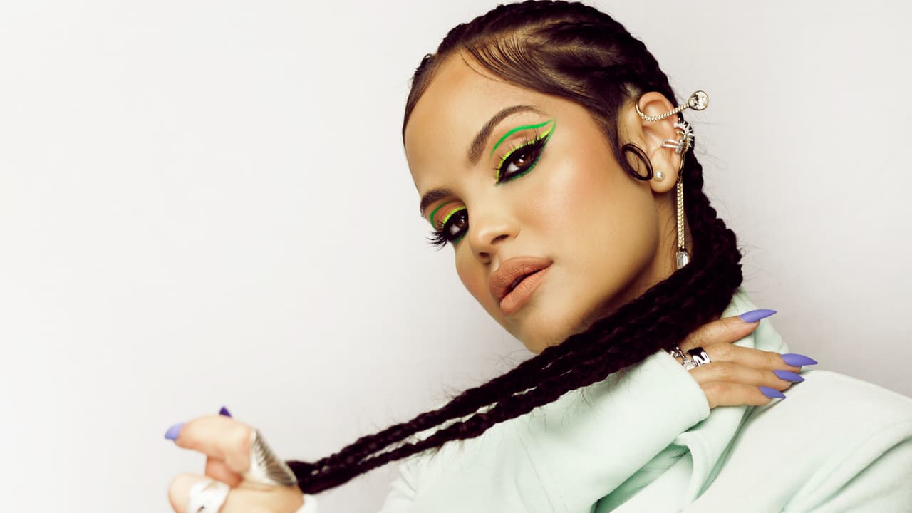 <h3 class="cms-H3-H3"><b>Natti Natasha</b></h3>
<b> </b>
<br>
<b>7 nominaciones</b>
<br>Remix Del Año
<br>La Mezcla Perfecta Del Año
<br>Canción Del Año – Pop-Urbano
<br>Artista Femenino Del Año
<br>Canción Del Año – Urbano
<br>Colaboración Del Año – Urbano
<br>Álbum Del Año – Urbano
<br>