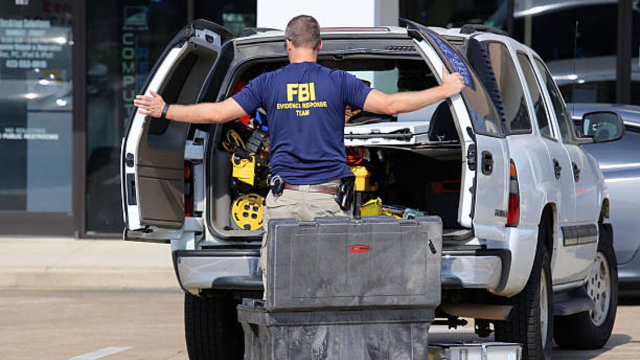 Escalada bélica en Medio Oriente pone en máxima alerta al FBI y autoridades de Tampa Bay