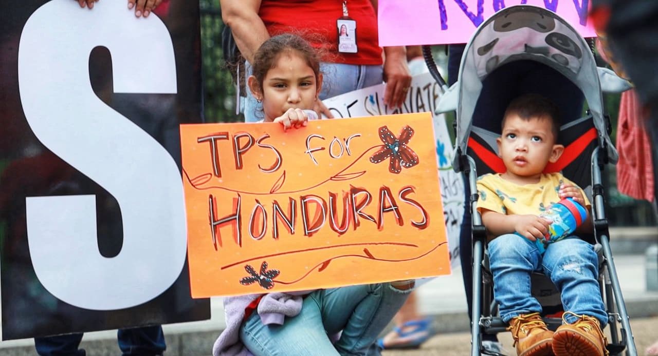 Acusaron que la medida parece una jugada política en momentos en que las elecciones se aproximan.