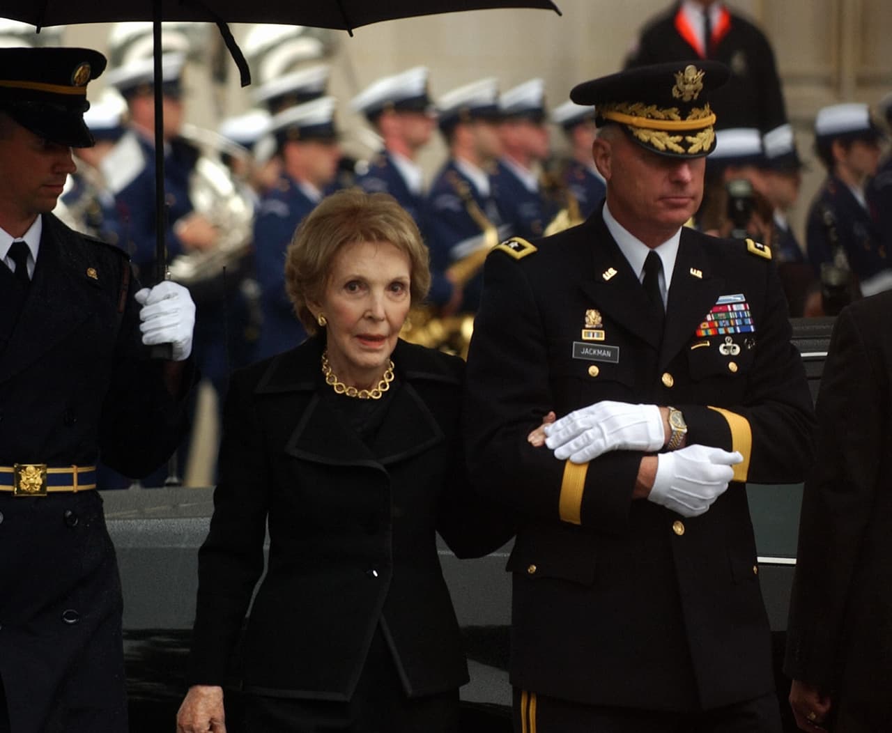 Nancy Reagan en funeral del Presidente, Ronald Reagan.