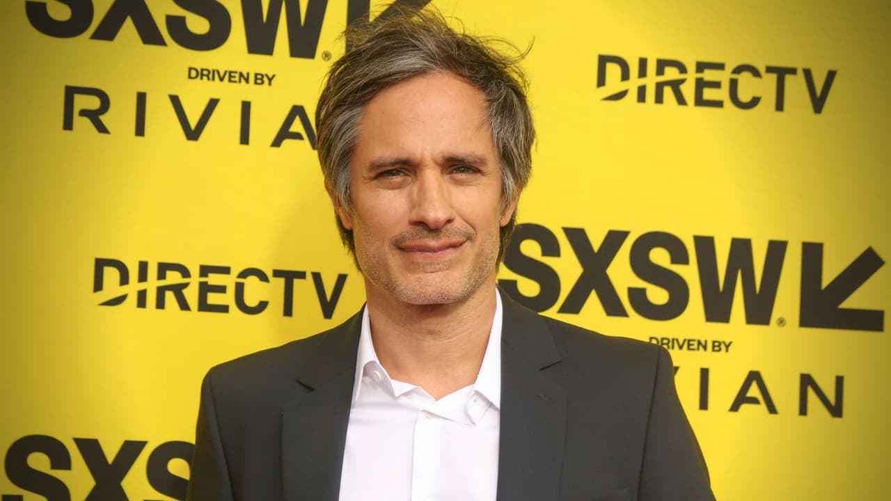 Gael García no cree que los mexicanos migraron a EEUU; más bien que México fue dividido