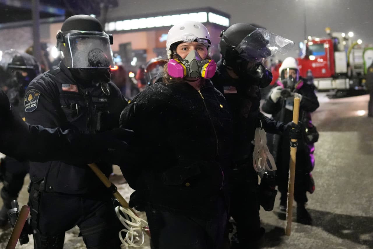 Jefes migratorios y de protección fronteriza comparecerán en el Senado el 12 de febrero, tras actuar de ICE