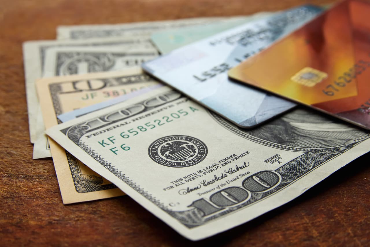 ¿En cuánto está el dólar hoy en México? Así cotiza el peso este lunes 2 de febrero de 2026