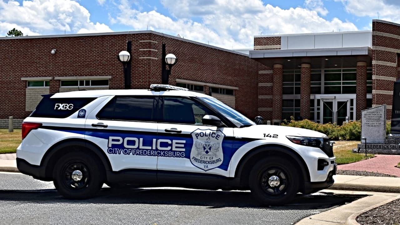 Dos niños heridos tras ver morir a sus padres durante persecuciones en Fredericksburg