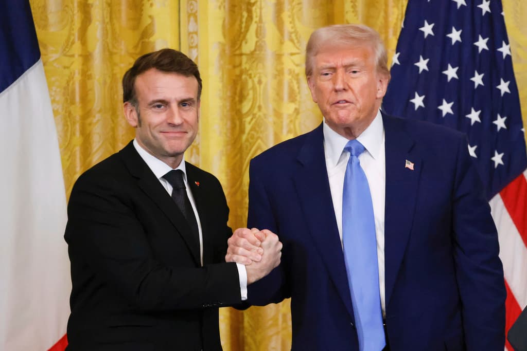 La interrupción de Macron a Trump y otros momentos llamativos del encuentro de ambos líderes en la Casa Blanca