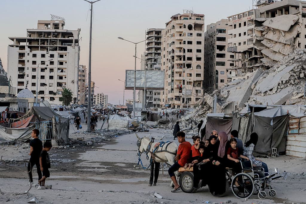 ¿Qué se sabe sobre la "primera fase" del acuerdo de paz en Gaza entre Israel y Hamas?