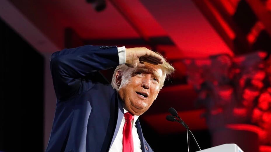 "Alimañas": Trump apela a expresiones de odio contra políticos usadas por Hitler y Mussolini