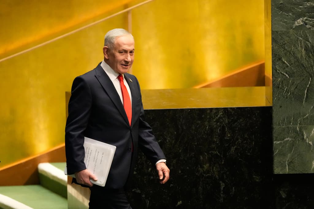 Netanyahu se reúne con el líder emiratí en un viaje secreto de fin de semana a Abu Dabi