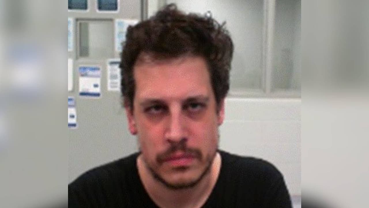 De defender a Trump a avergonzarse de apoyarlo, el ultraderechista Yiannopoulos dice que quedó "aterrorizado" por la "brutalidad" de ICE