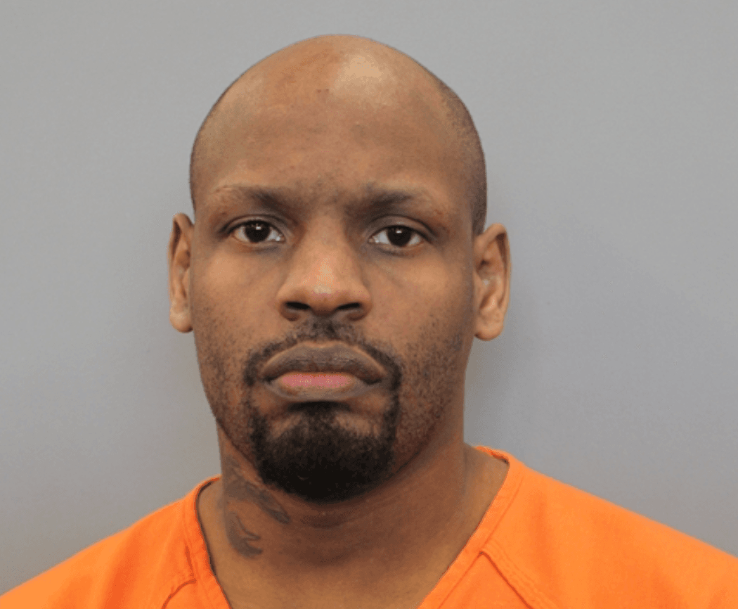 El preso condenado a 7 años de cárcel que las autoridades de Texas liberaron "por error"