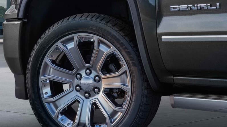 GMC Sierra Denali 2017
