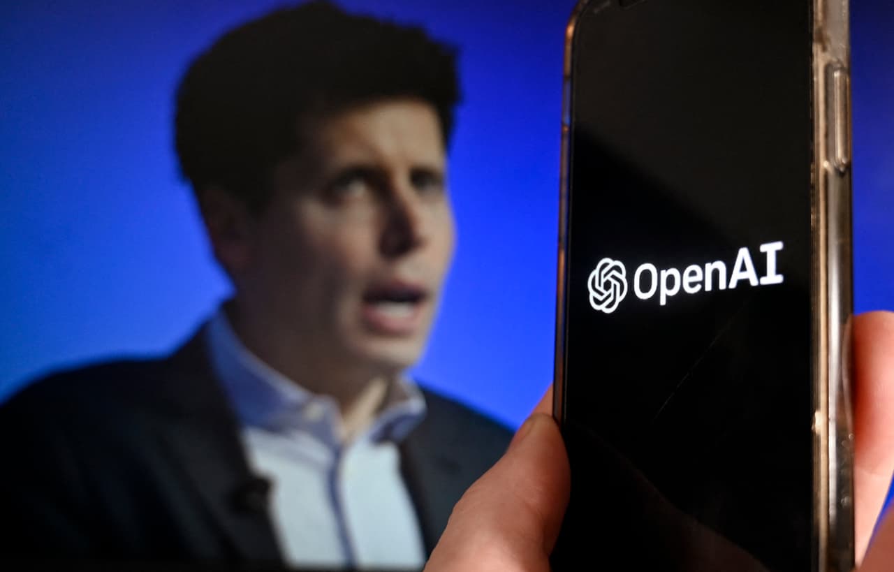 Inteligencia artificial: qué hay detrás del despido y rápida reincorporación de Sam Altman a OpenAI
